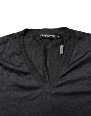 Dark Gray Silk V-neck Short Sleeves T-shirt