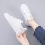 Damen bestickte PU-Leder-Sneaker 2026 – Atmungsaktive Schnürschuhe für den Alltag