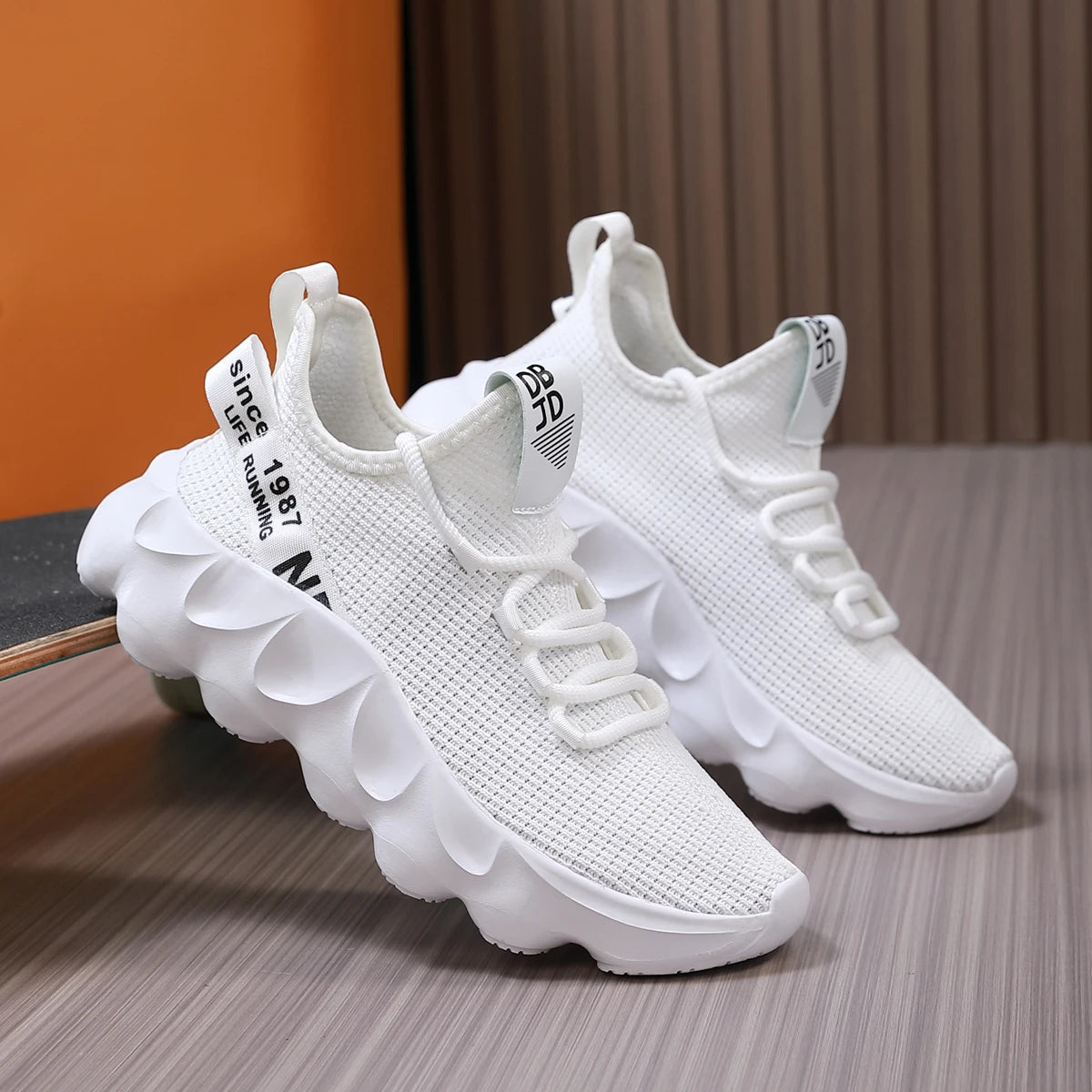 Męskie outdoorowe buty do wędrówek i biegania – lekkie casualowe sneakersy sportowe