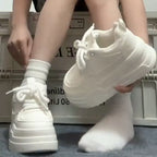 Damskie sneakersy z grubą podeszwą na sznurowadła – casualowe buty do chodzenia z okrągłym noskiem