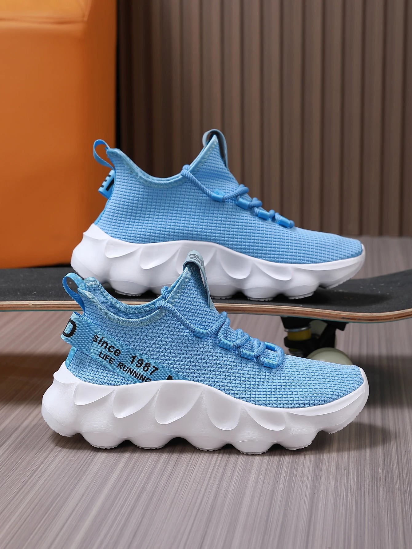 Męskie outdoorowe buty do wędrówek i biegania – lekkie casualowe sneakersy sportowe