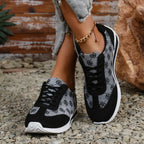 Damskie sneakersy z krzyżowanymi paskami – oddychające casualowe płaskie buty do chodzenia