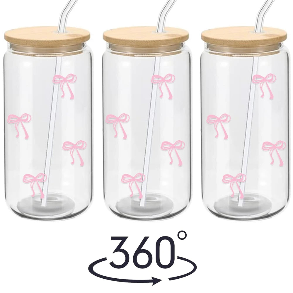 Uroczy szklany kubek z kokardą 500 ml – kubek w stylu słoika Mason z pokrywką i słomką