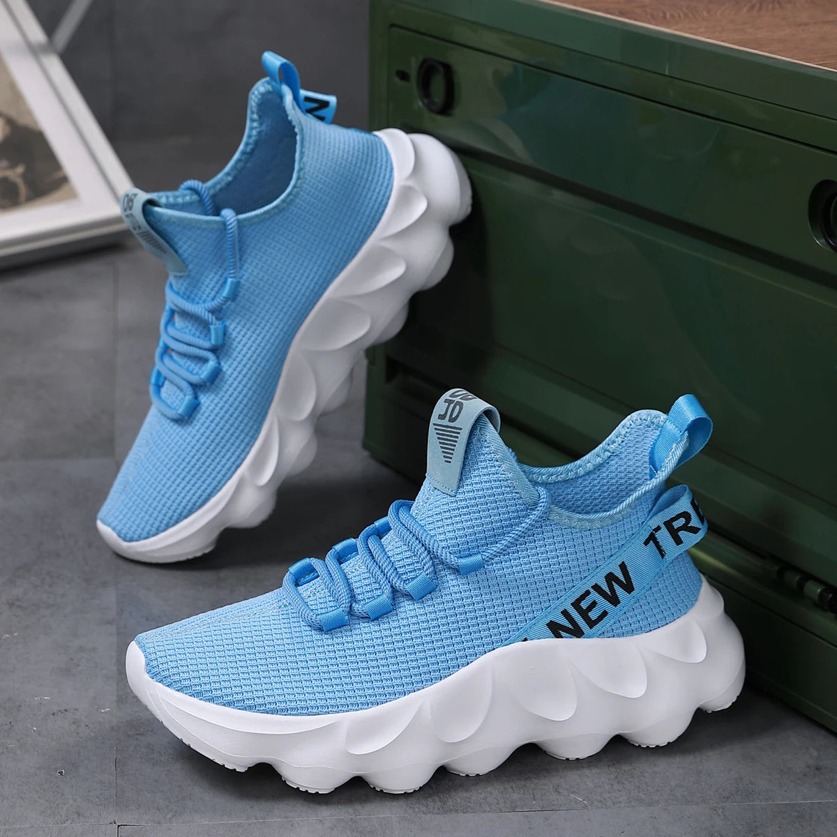 Męskie outdoorowe buty do wędrówek i biegania – lekkie casualowe sneakersy sportowe