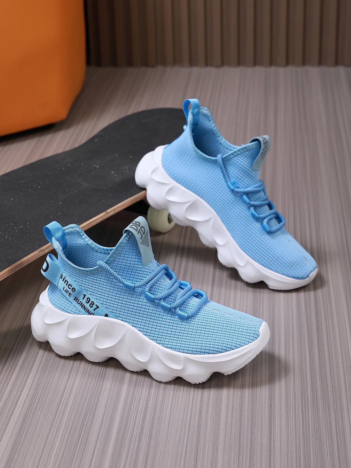 Męskie outdoorowe buty do wędrówek i biegania – lekkie casualowe sneakersy sportowe